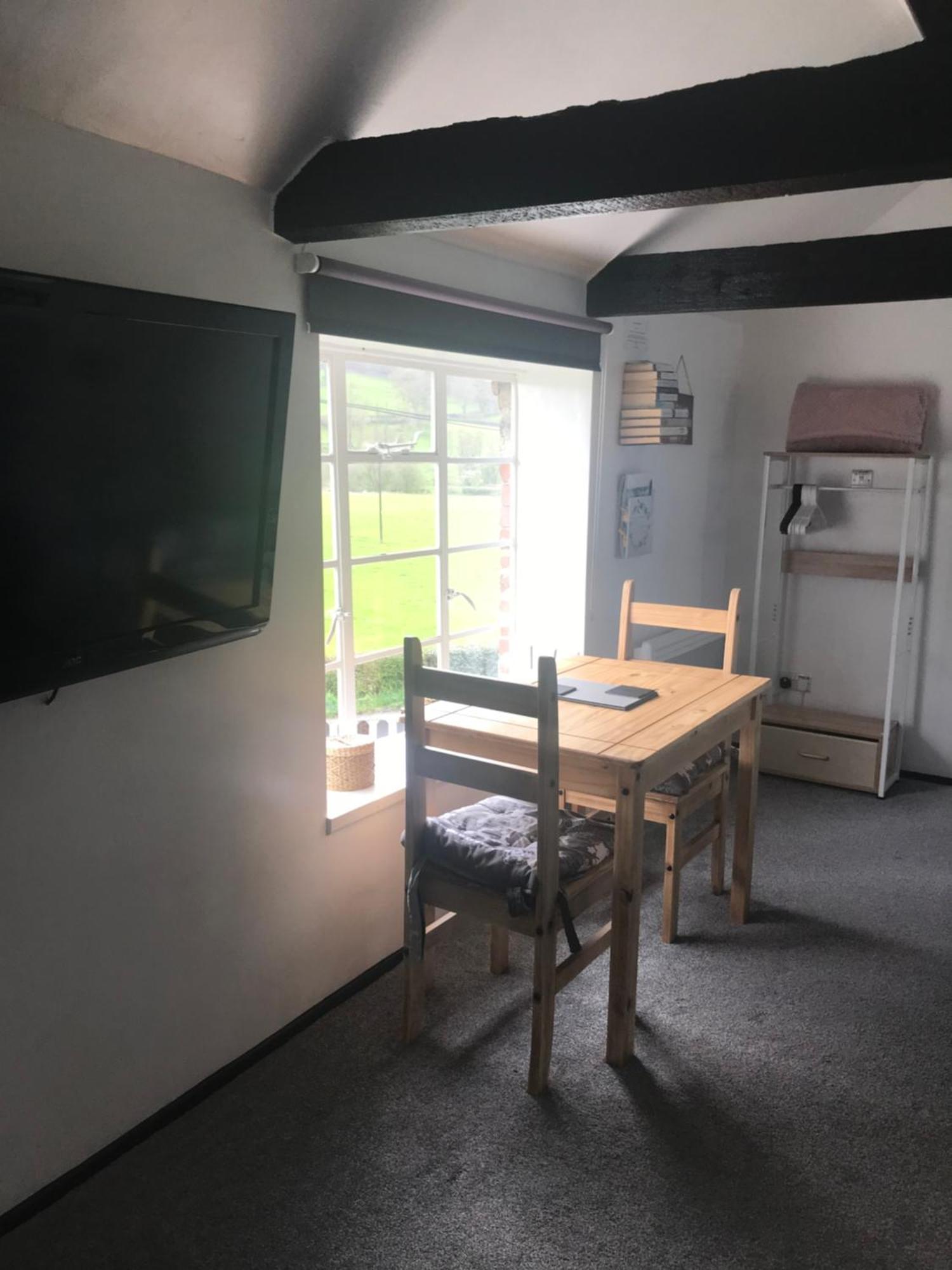 Robyns Nest, Self Catering Cottage Welshpool Ngoại thất bức ảnh